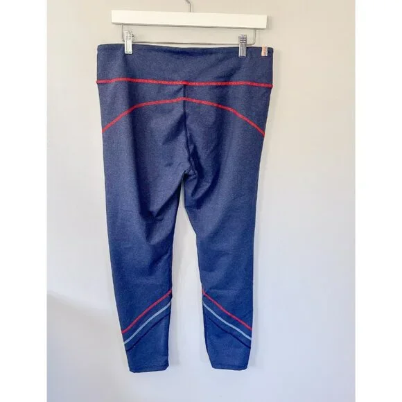 Marine Layer Mia Sport Legging in Navy - Picture 10 of 12